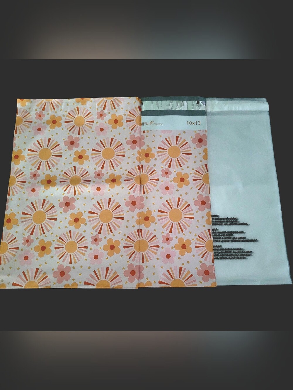 50 pcs - 25 - 10x13 Sunshine Print Poly Mailers & 25 - 10x13Clear Packing Bags